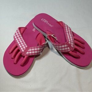 NWT Pedi Couture Spa Pedicure Flip flops Pink & White Checked